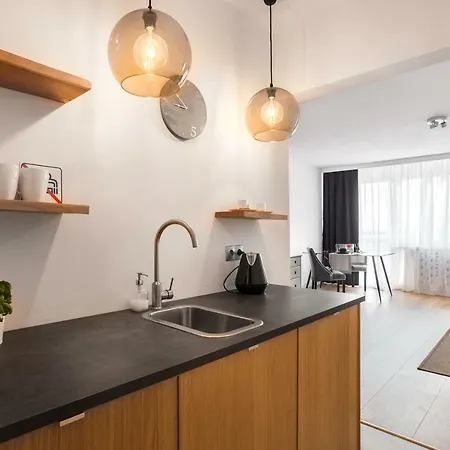 Apartament Pod Lipami Apartment *